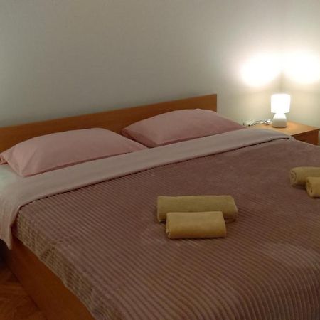 Apartman Borna Starigrad Paklenica Exteriér fotografie