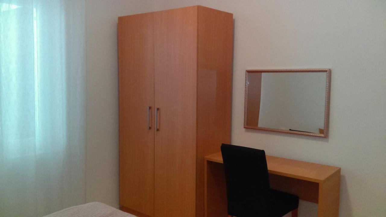Apartman Borna Starigrad Paklenica Exteriér fotografie