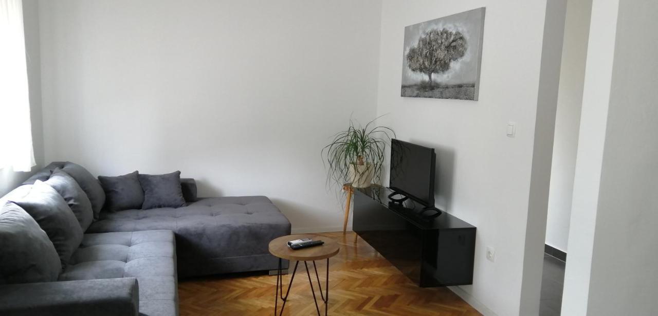 Apartman Borna Starigrad Paklenica Exteriér fotografie